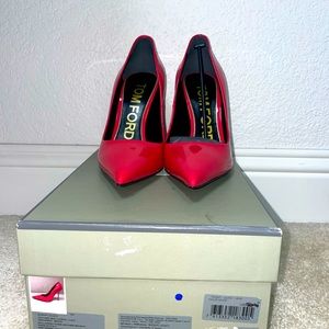 Never worn Tom Ford pumps